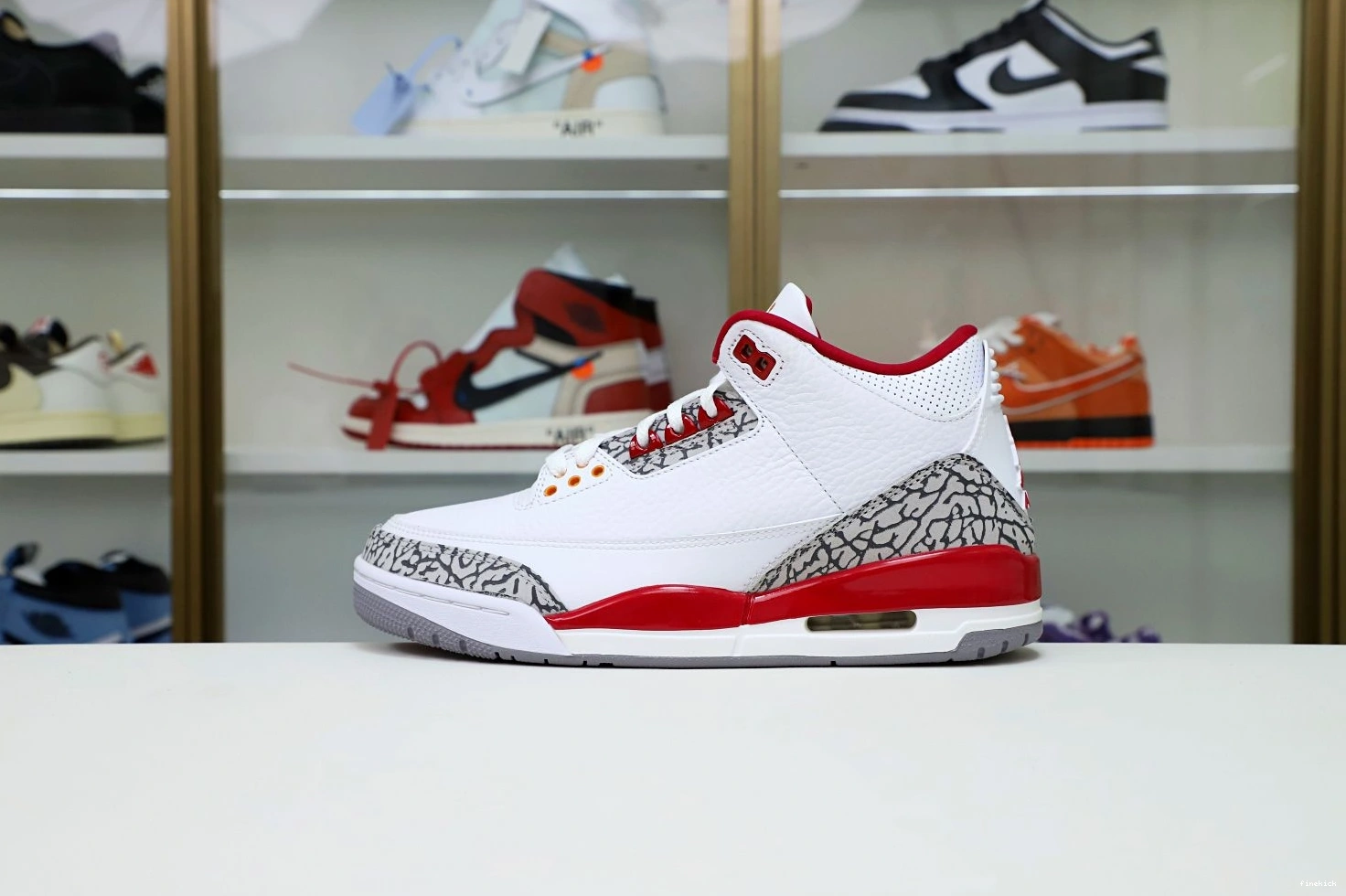  Cardinal Red(CT8532-126） 3 Jordan Retro Air 1114